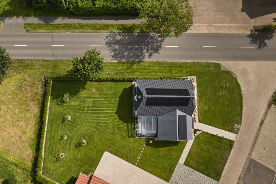 Charming combination of wood and steel profiles, Im Ziek 1, 27374 Visselhövede, Germany